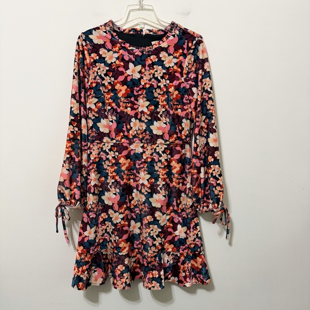 BCBGeneration Velvet Sheath Dress 10 Retro Floral Tie Cuff Party Short Boho NEW‎